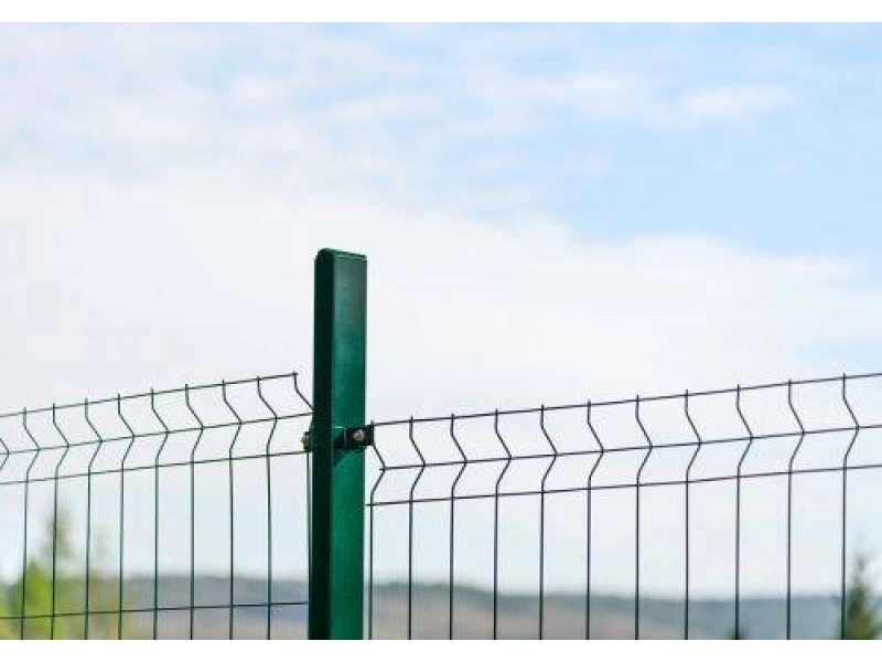 Akcesoria do siatek leśnych – co warto mieć na start?